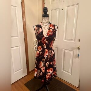 Fall White House Black Market Floral Knee-length Dress, size M STYLE # 570297077
